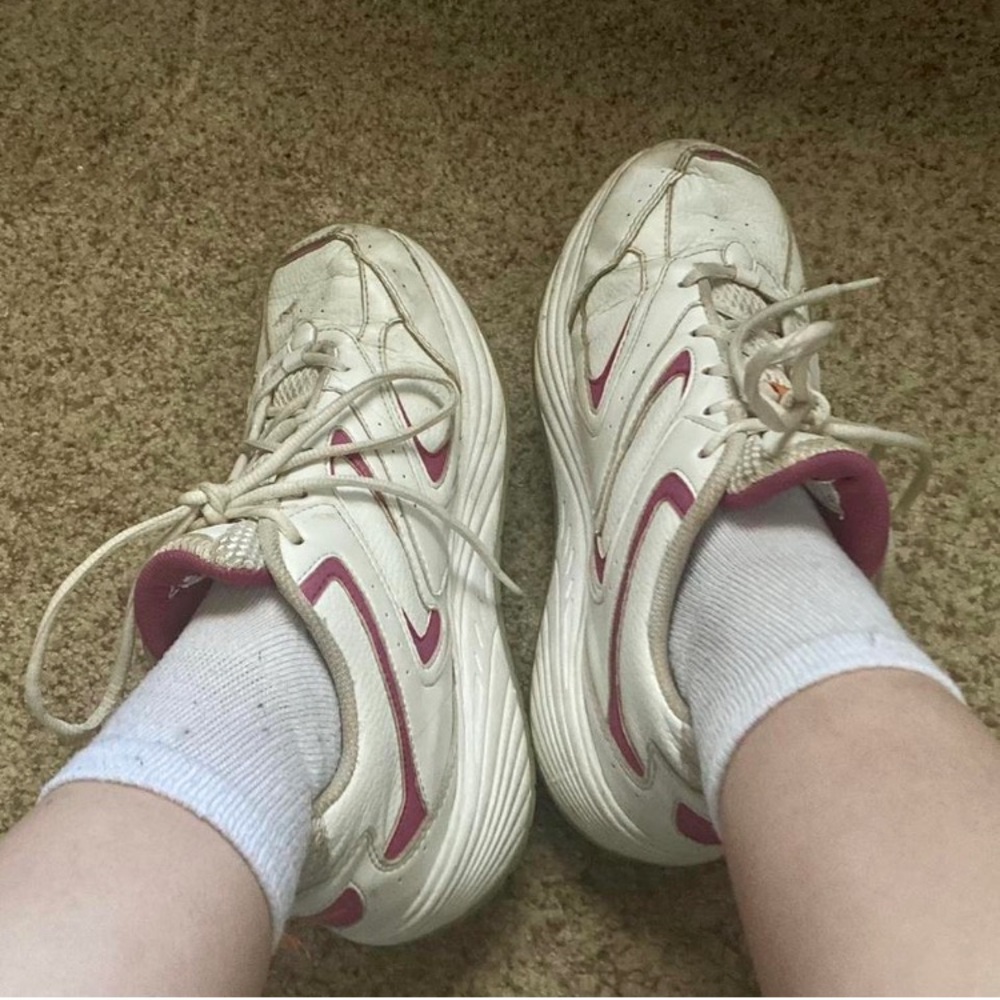 Y2K chunky Pink and Orange sneaker